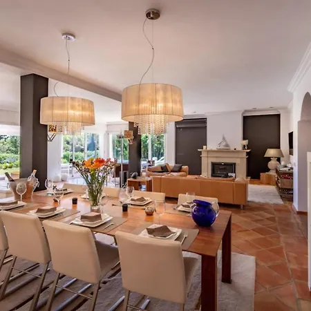 Maison De Luxueuse Hébergement de vacances